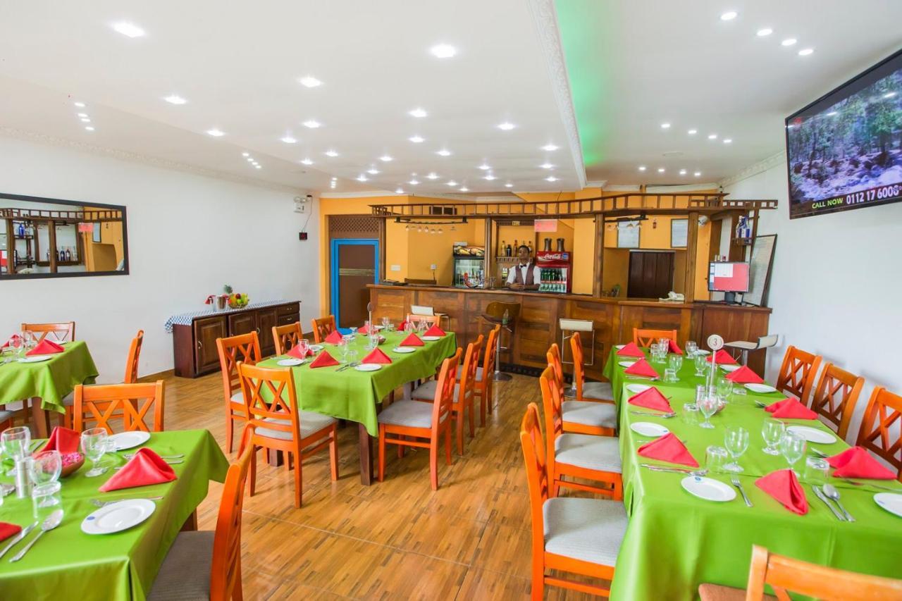Euro Star Hotel Katunayaka Екстериор снимка